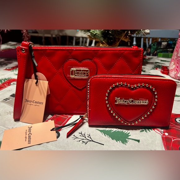 NWT 2 PC Juicy Couture Wristlet and Wallet Set - Picture 9 of 9